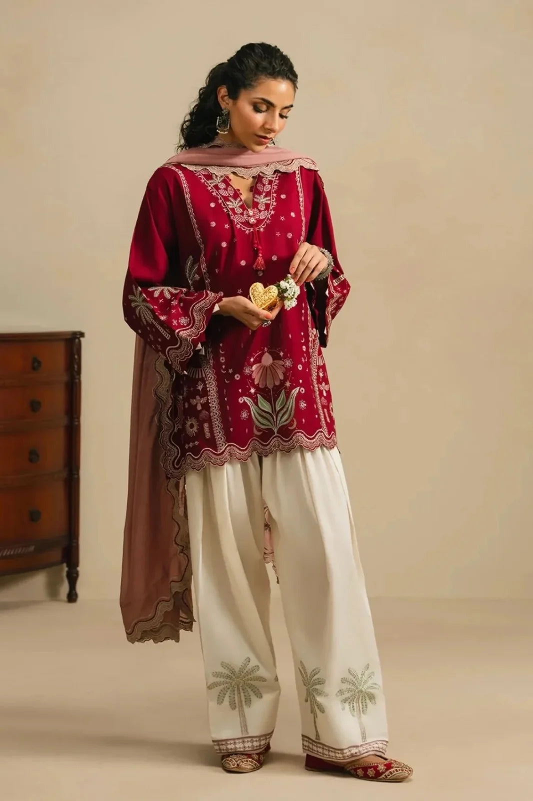 Gulali, 3-Piece