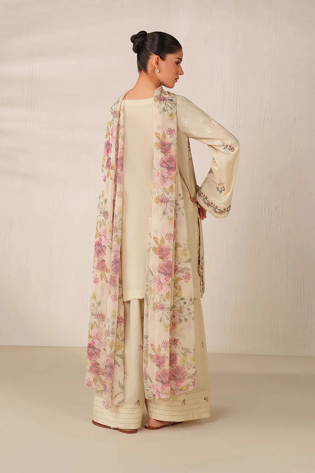Lofee 3-Piece Suit